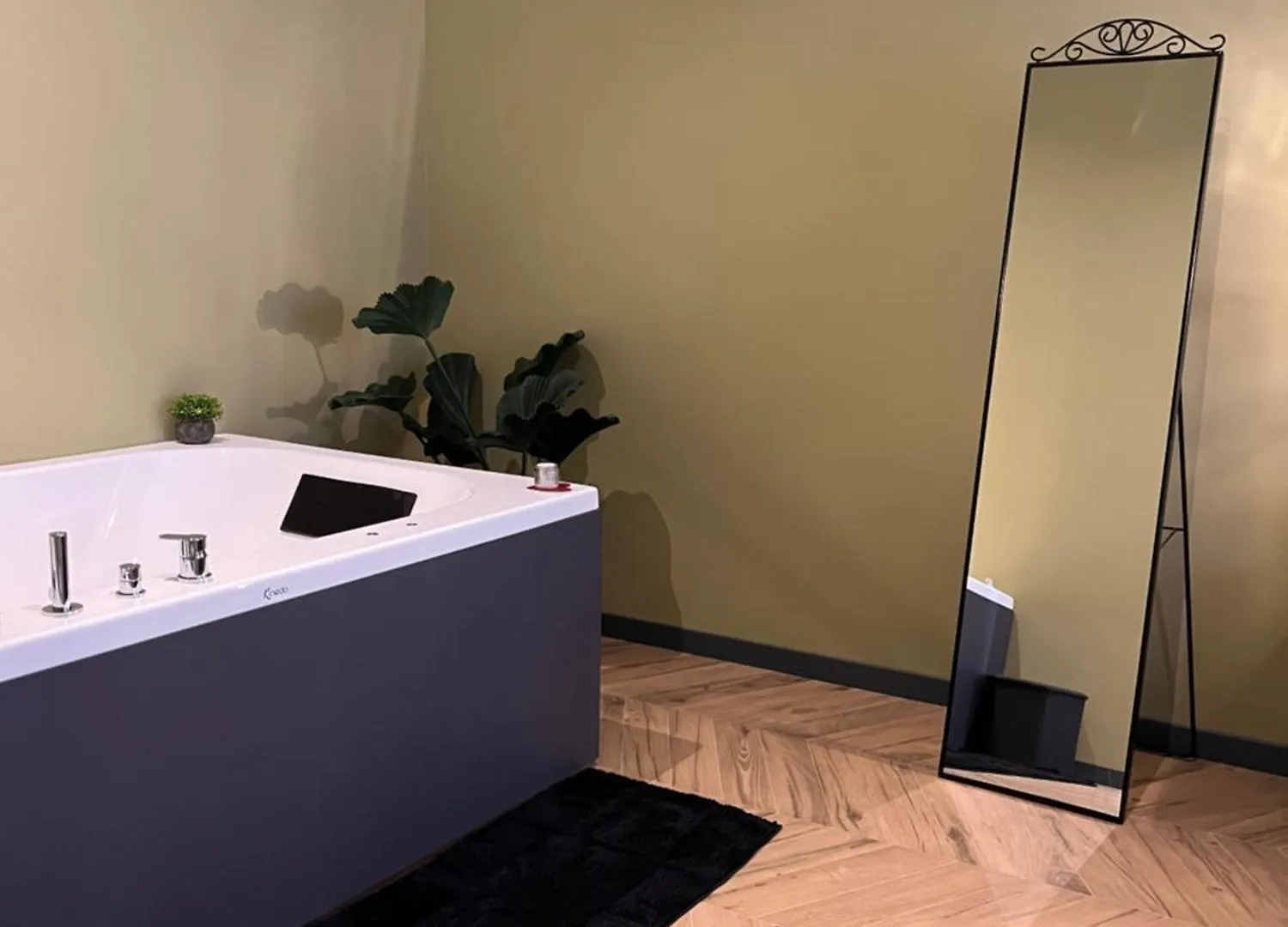 Apartment George'S Suite&Spa With Parking Como