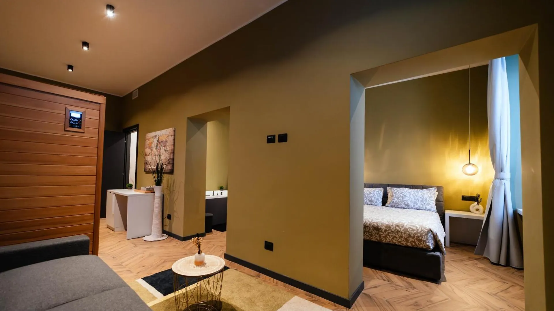 Apartment George'S Suite&Spa With Parking Como